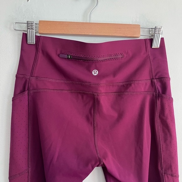 Lululemon Mind Over Miles Cropped Marvel Dark Pink Leggings Size 8 - Picture 4 of 6